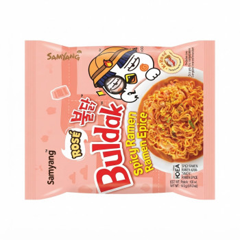 اندومي كوري بالكريمة والصلصة الحارة 